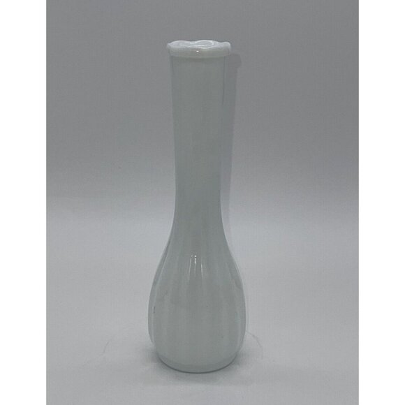 Vintage Milk Glass Bud Vase With Pillars And Scalloped Rim - Picture 2 of 5
